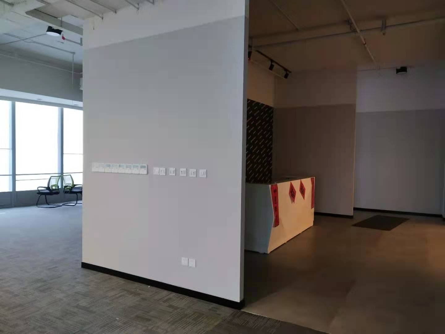 徐汇区徐汇万科中心出租110平米带装修家具办公室