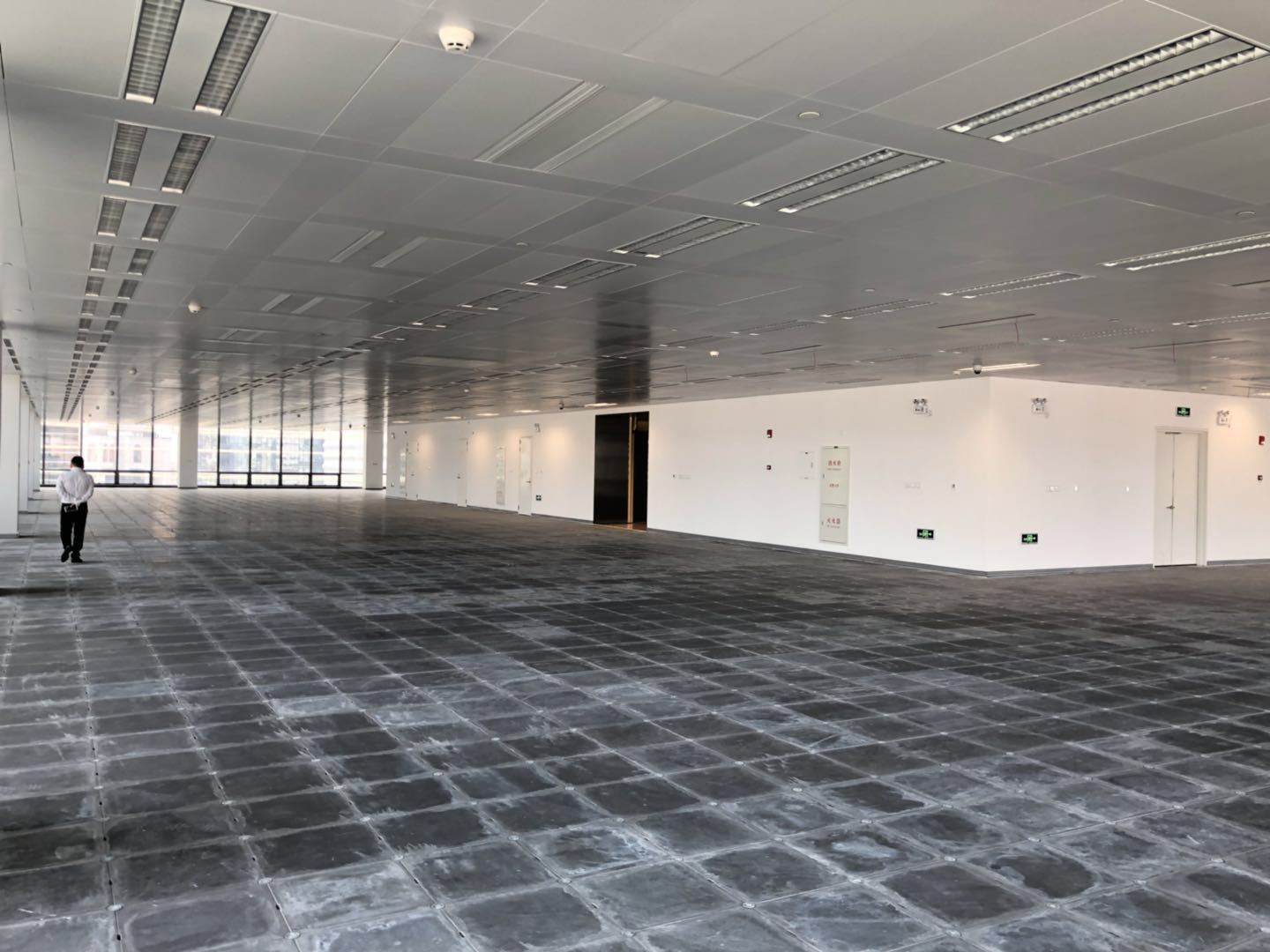 浦东新区333世纪大厦出租1515平米标准交付办公室