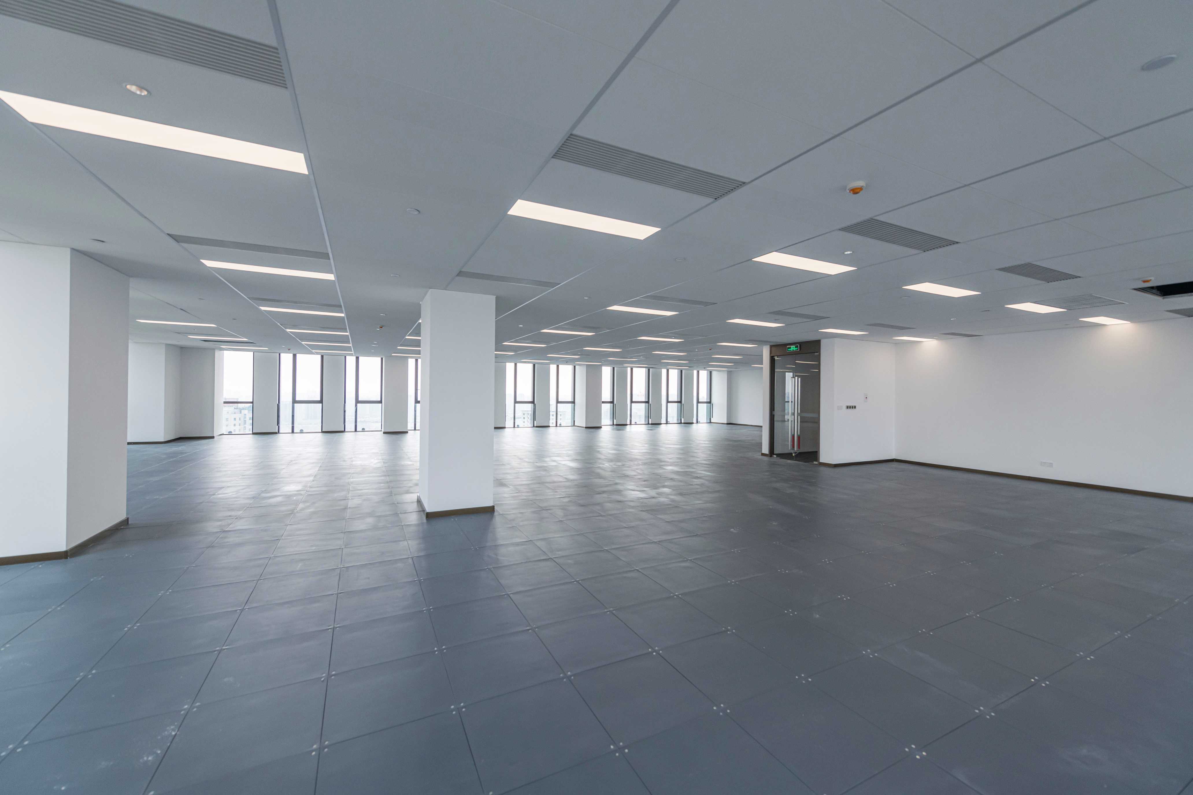 浦东新区尚博金融中心出租122平米标准交付办公室