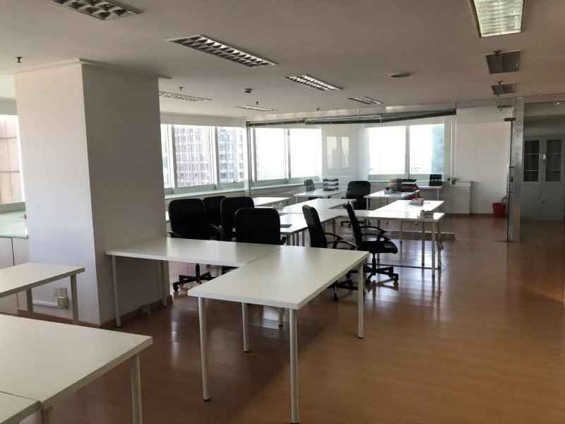 浦东新区乐凯大厦出租111平米带装修家具办公室