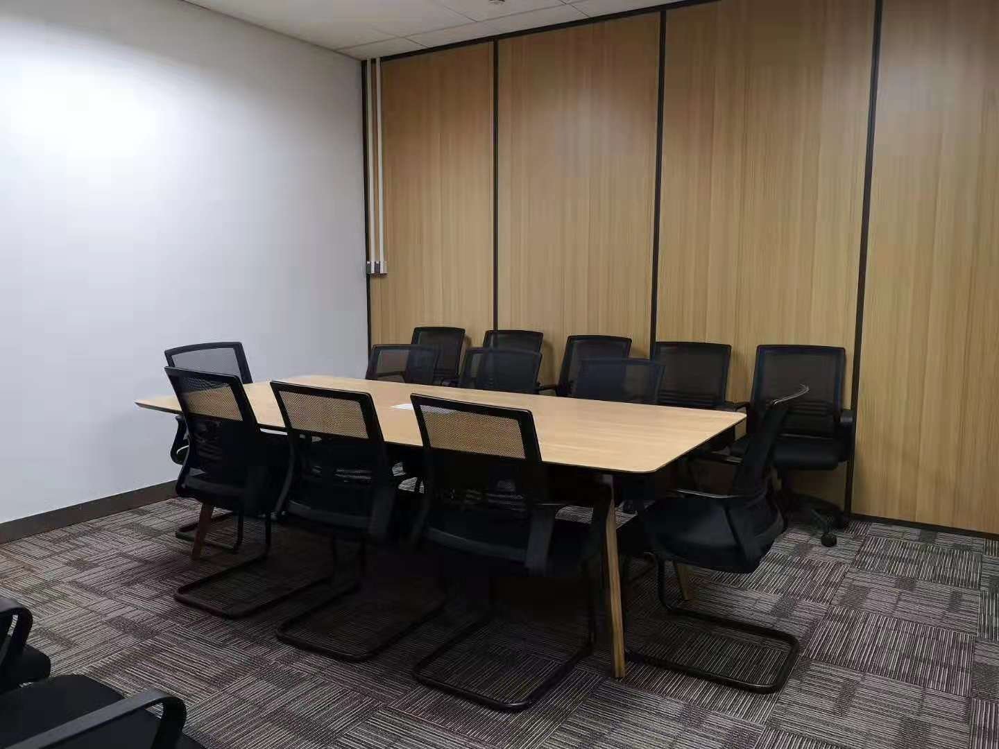 青浦区国家会展中心出租257平米带装修家具办公室