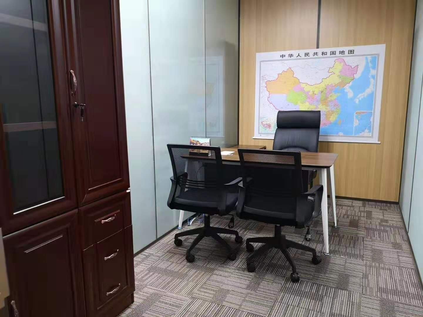 青浦区国家会展中心出租257平米带装修家具办公室